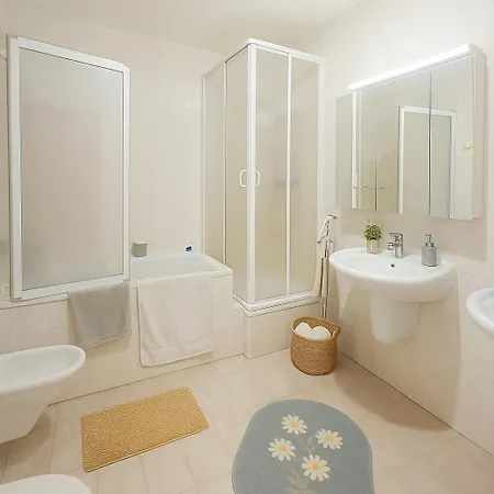 فيلة Dream House Prague East