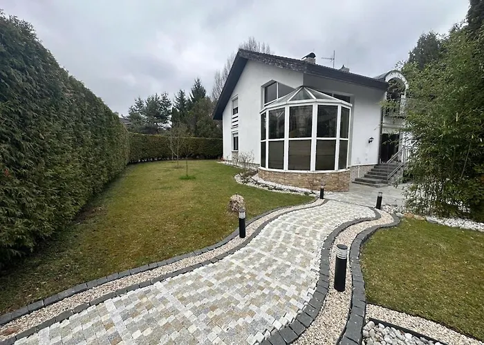 Dream House Prague East Kamenice (Prague-East)